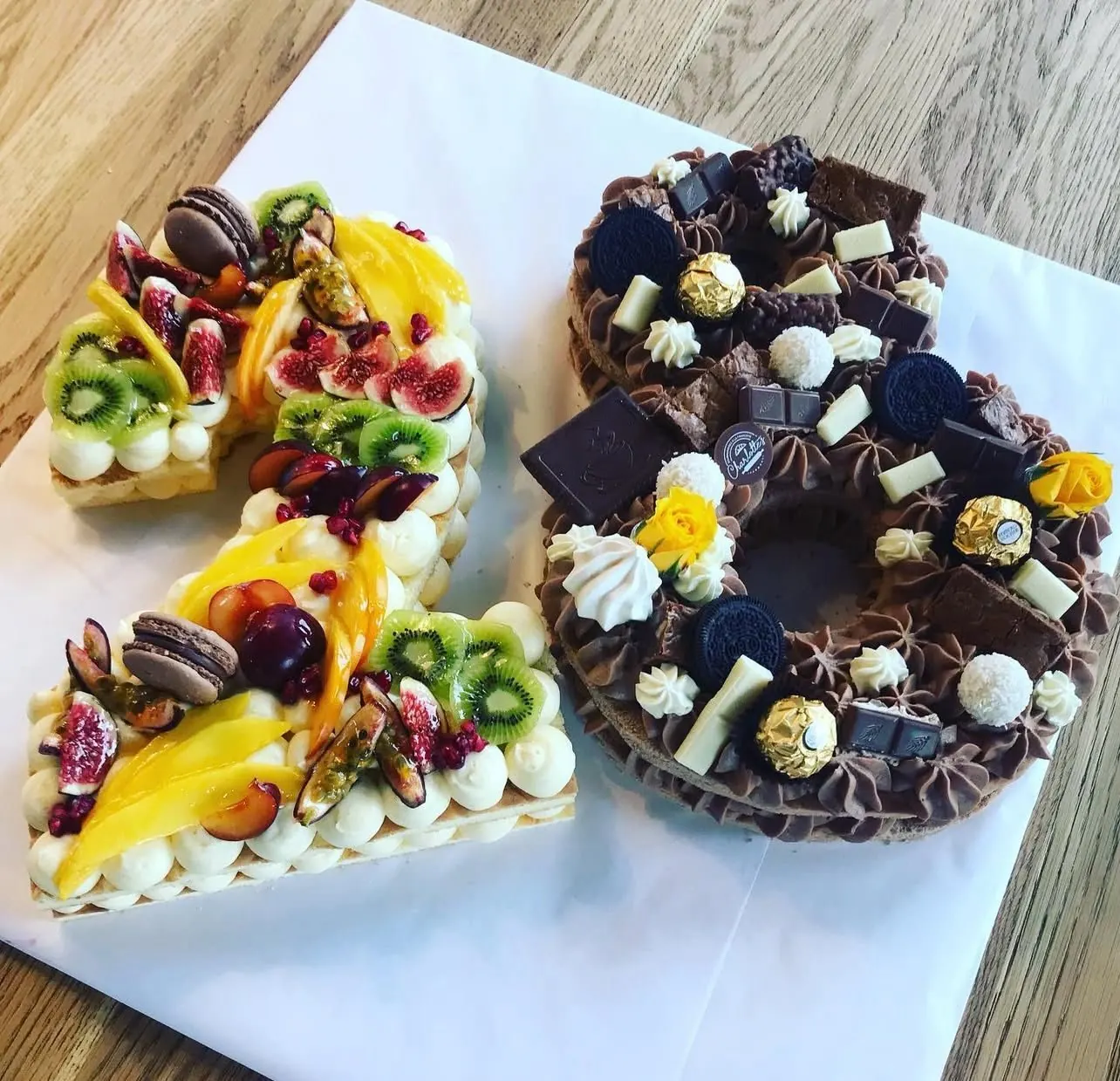 Détail number cake fruits et chocolats